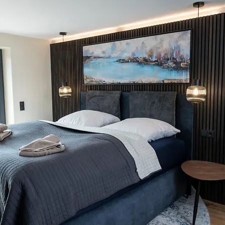 Wellness House Oase Mit Whirlpool *