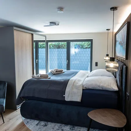 Wellness House Oase Mit Whirlpool 아파트