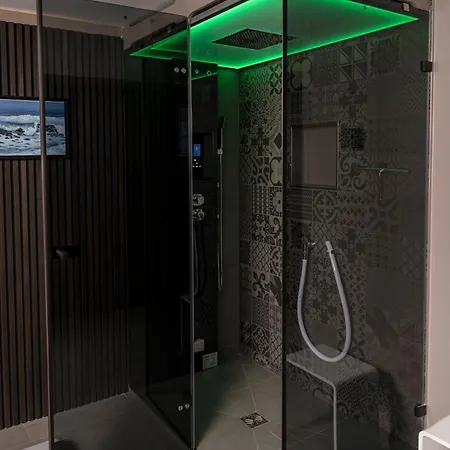 Daire Wellness House Oase Mit Whirlpool