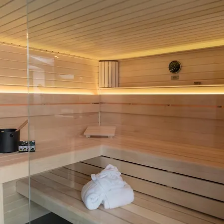 Wellness House Oase Mit Whirlpool Daire