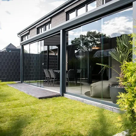 Wellness House Oase Mit Whirlpool * 티멘도르프스트랜드